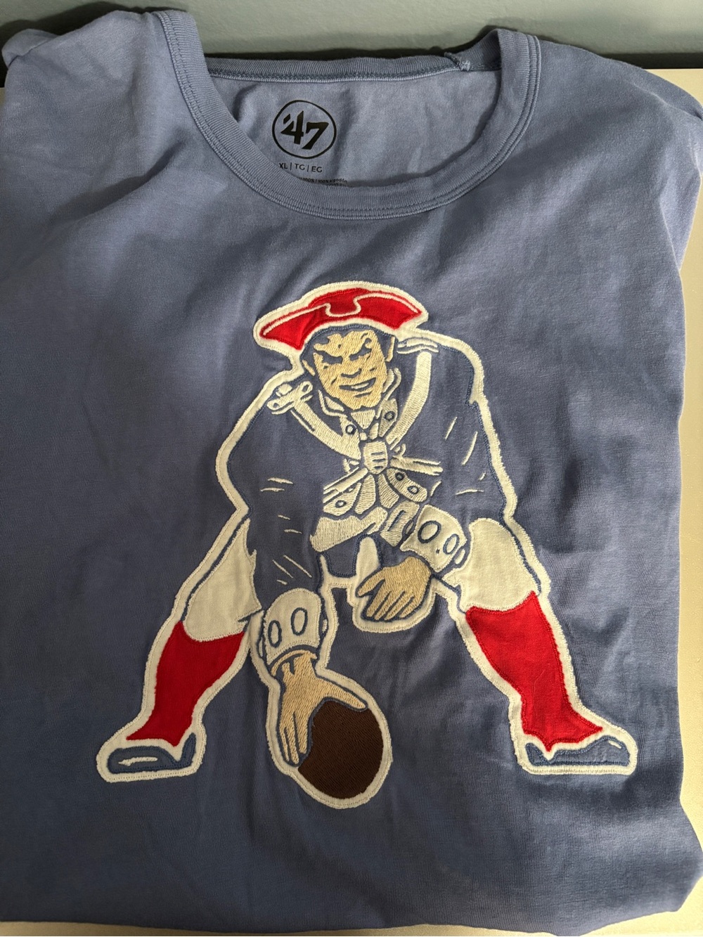 New England Patriots Historic Grit ’47 Scrum Tee - Picture 3 of 3
